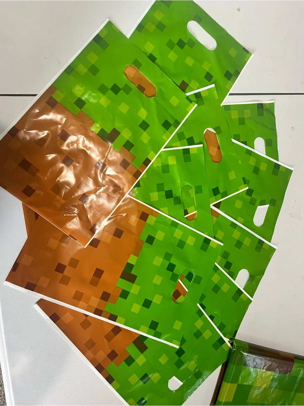 Minecraft birthday deco Happy Birthday Party Banner and Decorations - Green